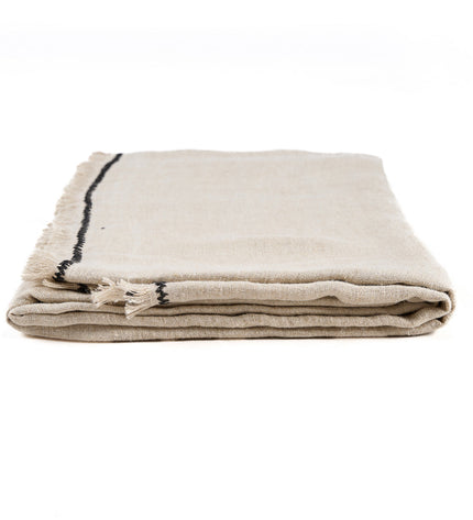 The Tuscany Tablecloth - Natural Black - 150x250