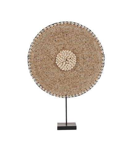 The Shell Guadeloupe on Stand - Natural White
