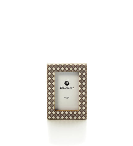 The Diamond Cut Frame - White Brown - 5x7