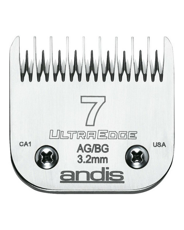Andis 7-staal verchroomde scheermesjes voor honden, pet grooming tools, close-up of blades with reflective chrome finish.
