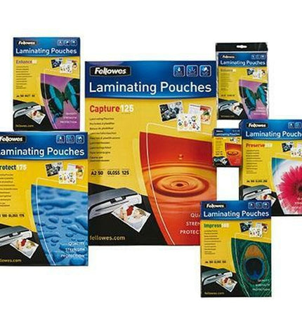Fellowes 5397402 transparent laminating pouches, 10 or 100-pack, used for office laminating projects, made of clear plastic.