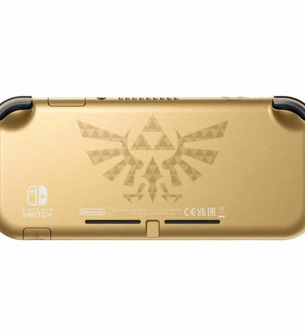 Nintendo Switch Lite Hyrule Gouden handheld gaming console by Nintendo with Hyrule themed design and compact electronic gaming features.