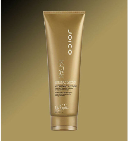 Joico K-PAK Haarmasker in a jar, nourishing hair care product for healthy, shiny hair, displayed on a white background