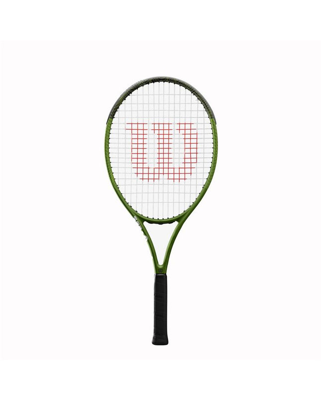 Wilson Blade Feel Comp Groen tennis racket with a green frame and black grip, designed for outdoor tennis play.