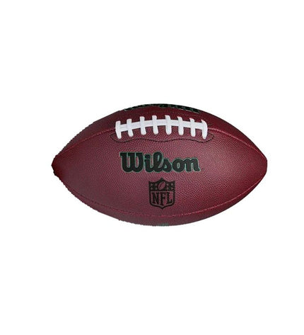 Wilson Rugby Ball Ignition Jr Bruin, outdoor sports equipment, close-up of the branded Wilson rugby ball designed for youth players