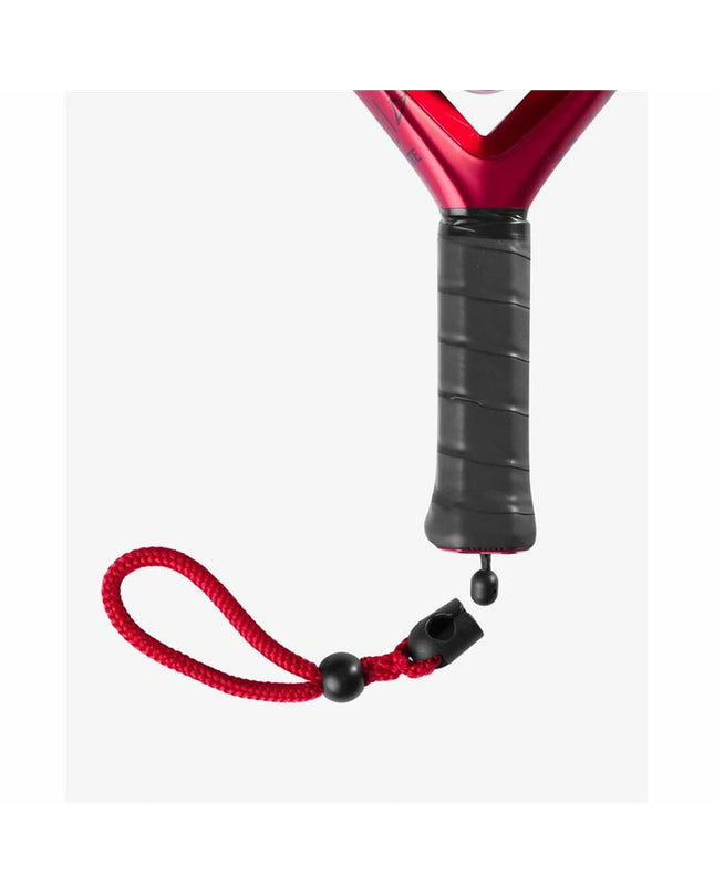 Wilson tennis racket string, sport and outdoor equipment, close-up of the Wilson WR8904902 string for tennis rackets