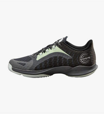 Wilson Hurakn Pro adult tennis padelschoenen in zwart, sport outdoor footwear with breathable design and supportive sole.