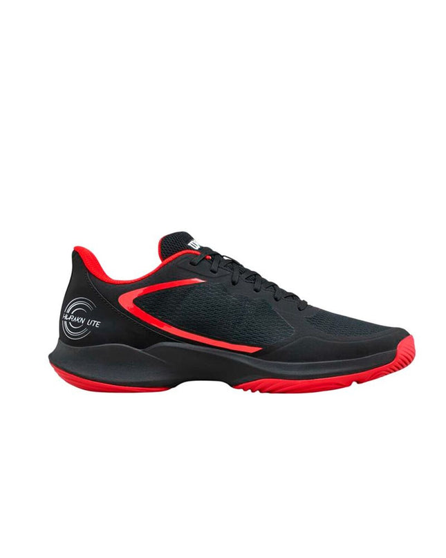 Wilson Hurakn Lite heren tennisschoenen in zwart, sportieve tennis schoenen met ondersteunende zool en ademende materiaal.