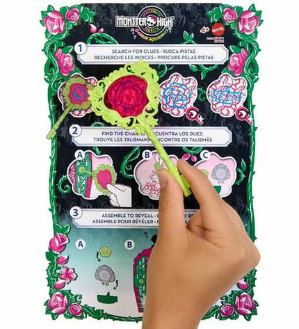 Colorful Mattel action figure from the speelgoed en games collection, detailed and poseable for imaginative play.