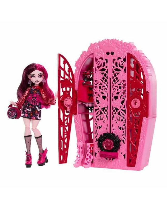Mattel action figure from the speelgoed en games collection, detailed poseable toy for play and display.