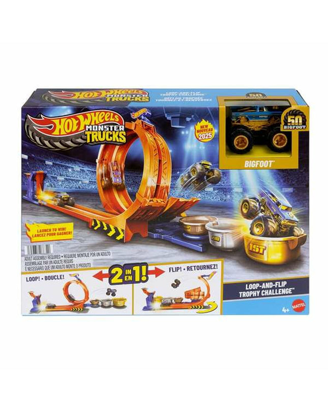 Colorful Mattel Racebaan toy race track with toy cars on a vibrant play surface, designed for children’s racing fun.