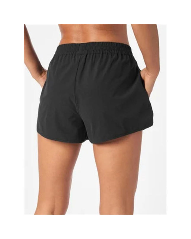 Wilson women's sport shorts for tennis and padel, lightweight athletic shorts with a comfortable fit, ideal for outdoor sports.