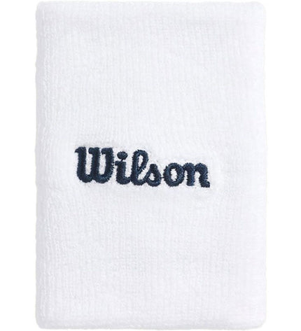 Wilson Sportarmband Wide Terry Wit for tennis, featuring a white wide Terry fabric design and adjustable strap for outdoor sports.