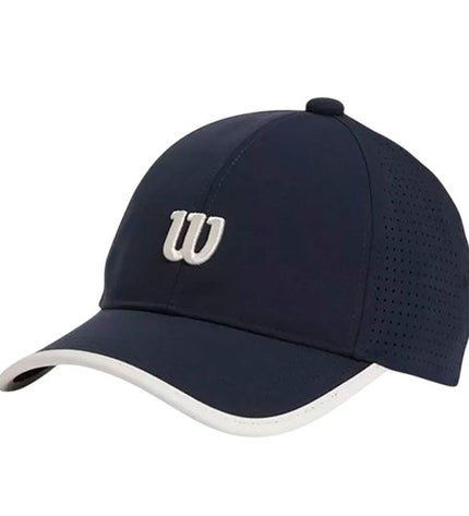 Wilson Sportcap in classic structured tennis style, outdoor sports cap with adjustable fit and breathable fabric.