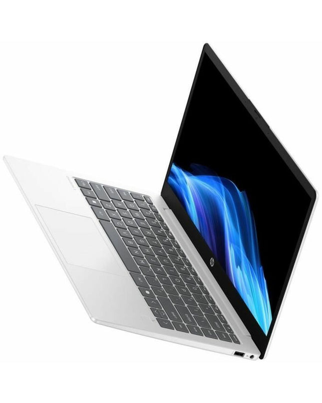 HP Omnibook 3 14-ha0015nf laptop with 14-inch display, Ryzen 5 processor, 16GB RAM, and 512GB SSD in sleek design