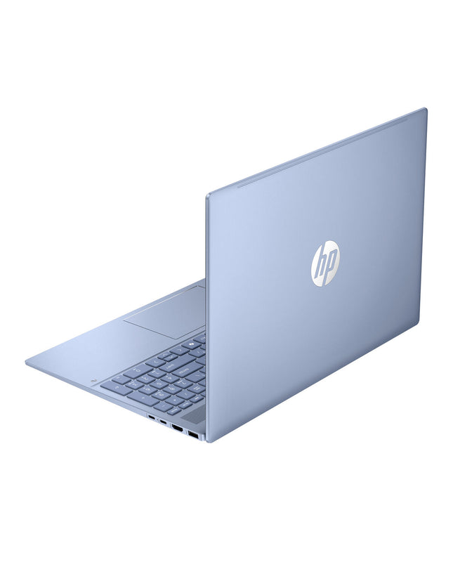 HP OmniBook 5 NGAI 16-ag1005ns laptop, front view showing keyboard and screen, sleek design, and HP branding.