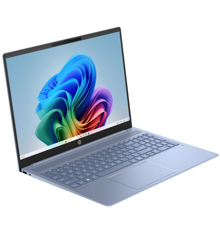 HP OmniBook 5 NGAI 16-ag1005ns laptop showing keyboard and screen with sleek design and modern features.