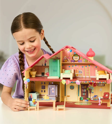 Bluey playset with colorful figures and accessories from Bluey speelgoed en games, poppen en actiefiguren collection.