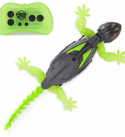 Colorful Spin Master actiefiguur from speelgoed en games collection, featuring detailed design and poseable limbs.