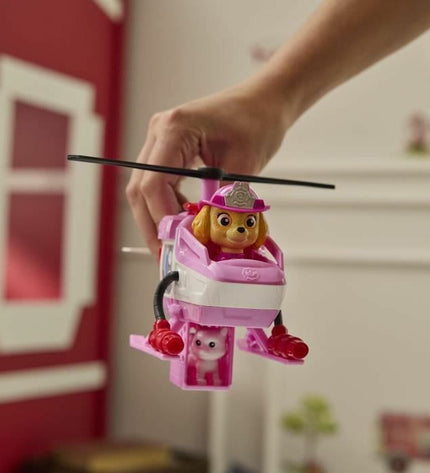 Spin Master Paw Patrol action figure from Actiefiguren collection, featuring detailed dog character and rescue gear.