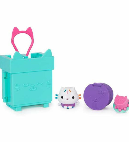 Playset Gabby's Dollhouse with colorful doll figures and accessories, perfect for imaginative play and storytelling.