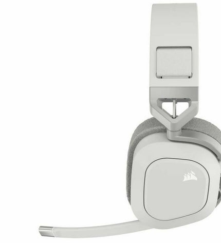 Corsair HS80 MAX gaming headset with microphone, black over-ear design, suitable for consoles and electronic gaming setups.