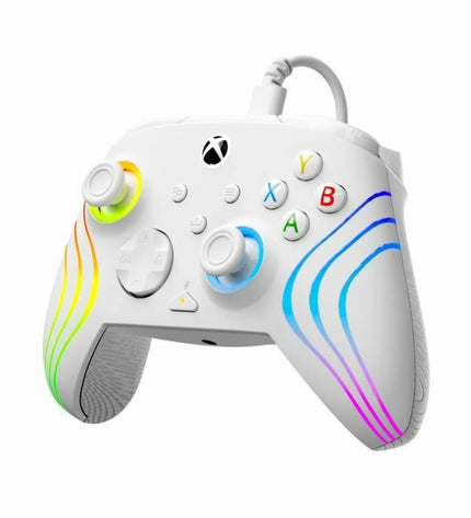 Turtle Beach Xbox One wireless remote control for gaming, easy plug-and-play with buttons and ergonomic design.