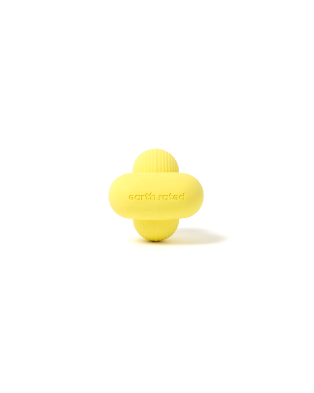 Earth Rated dog toy from Hondenspeelgoed Earth Rated, colorful rubber dog toy with textured surface for chewing and play.