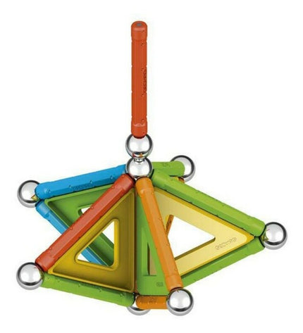 Geomag Supercolor Panels magnetic building toy with 35 colorful plastic panels for creative construction, by BigBuy Fun.