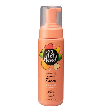 Pet Head Quick Fix peach cleaning foam for dogs, 200 ml, showing the bottle with peach-scented dog grooming product.