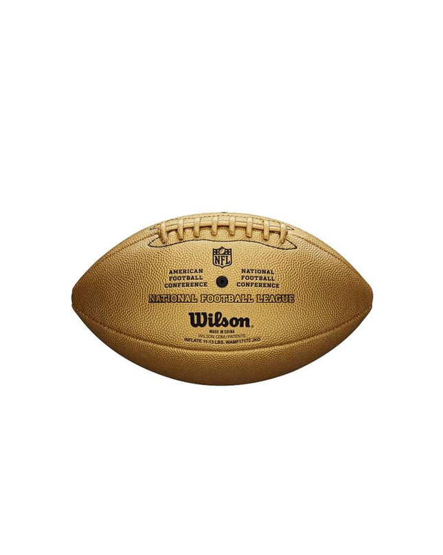 Wilson Rugby Bal The Duke Metallic Edition YL Gouden, sport and outdoor rugby ball with metallic gold accents on a white background.