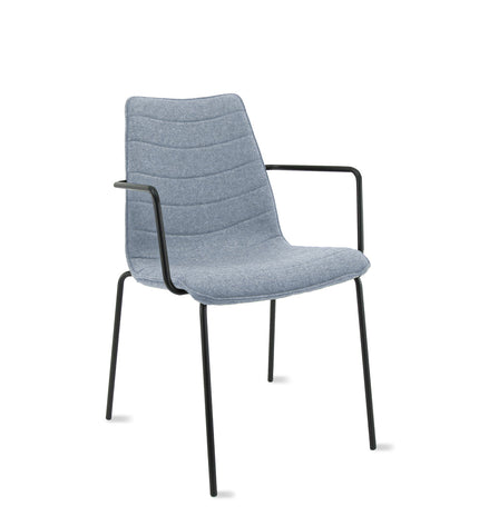 Workliving Verona eetkamerstoel/vergaderstoel - met armleuningen - wolvilt Fenice 351 zachtblauw - frame zwart