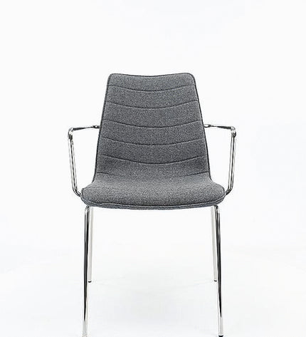 Workliving Verona eetkamerstoel/vergaderstoel - met armleuningen - wolvilt Fenice 152 zachtroze - zwart frame