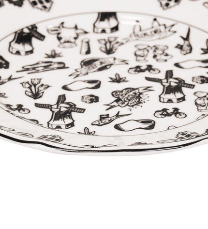 Plate - Dutch Black - New Bone China - 10 x 15 x 1.5 cm
