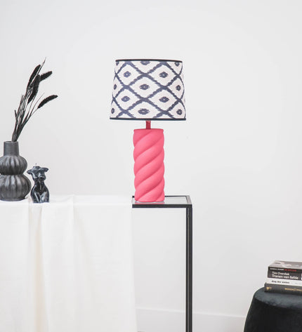 Table Lamp - Ceramics - Neon Pink - E27- 12x12x28cm