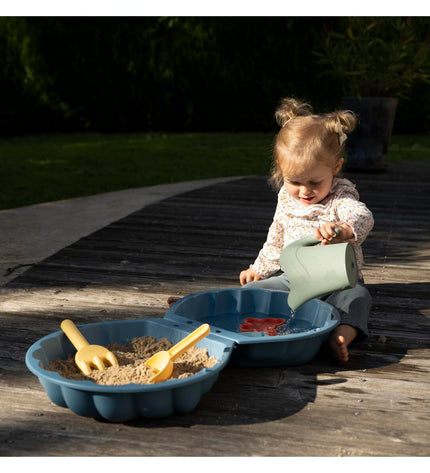 Smoby Life plastic sandbox for children, outdoor toy with colorful plastic sides and a spacious playing area.