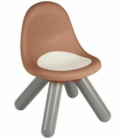 Child's Smoby SMOBY Life chair in a child's bedroom, featuring a colorful plastic design suitable for young kids.