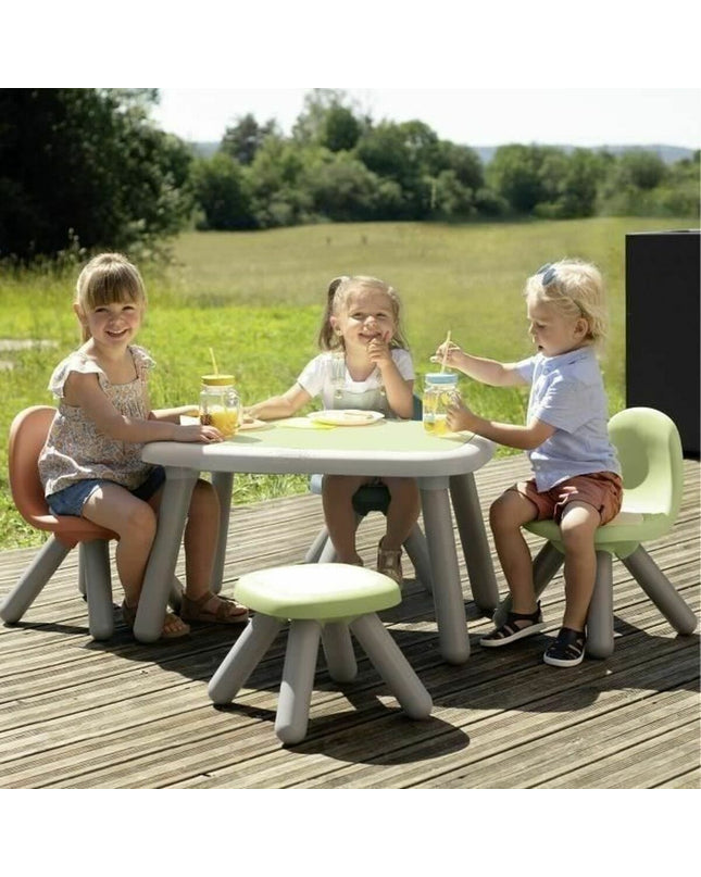 Child's Smoby Life chair for bedroom, featuring a colorful design suitable for a child's bedroom or playroom.