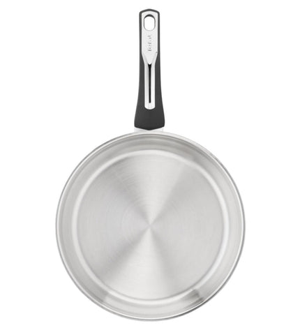 Tefal EMOTION stainless steel pan with silver finish, 28 cm diameter, used for home cooking and kitchen tasks.