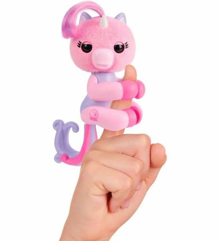 Lansay Magic Moods Mimi the unicorn action figure, colorful toy from the poppen en actiefiguren speelgoed collectie.
