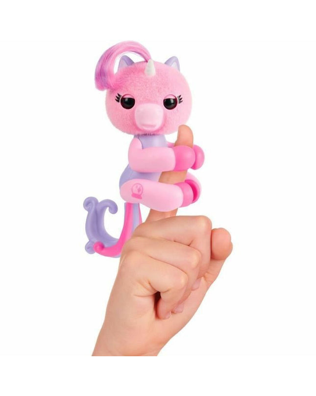 Lansay Magic Moods Mimi the unicorn action figure, colorful toy from the poppen en actiefiguren speelgoed collectie.