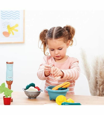 Ecoiffier Delicios Set Maaltijden playset with toy food and utensils for imaginative cooking and role-playing fun.
