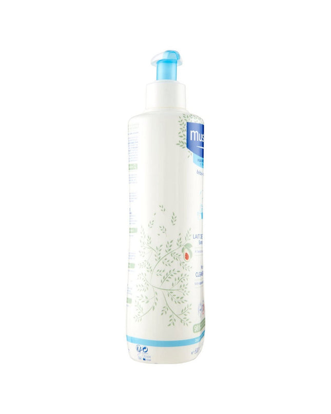 Mustela Niño Bio 500 ml body lotion for children, with nourishing formula in a white pump bottle, suitable for gentle skincare