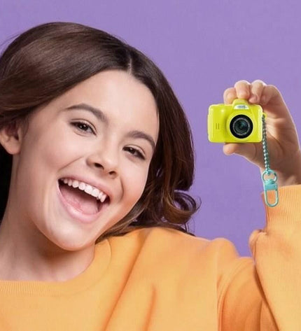 Digital camera toy from Canal Toys, colorful electronic toy for kids with a playful design and compact size.