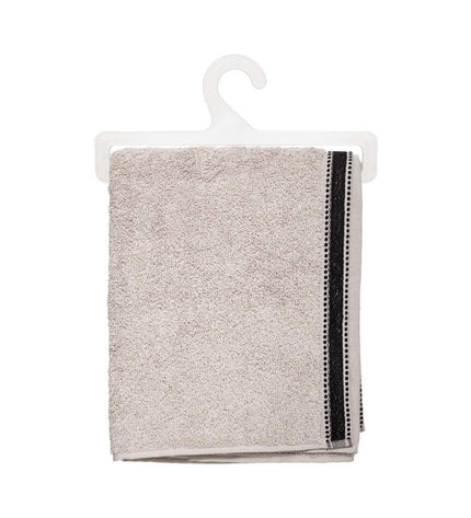 Atmosphera premium cotton linen bath towel 70x130 cm with 550 g/m², soft and absorbent for home and bathroom use.