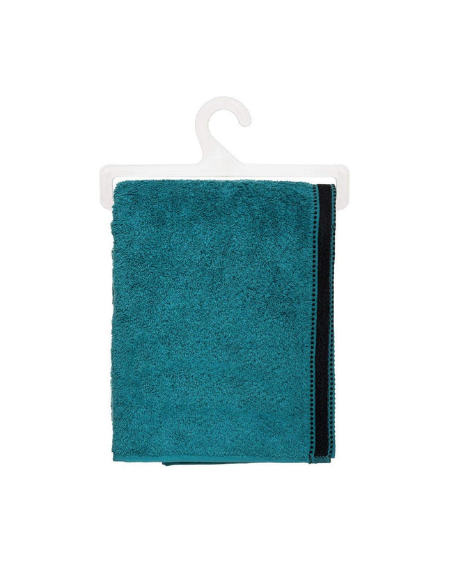 Green 5five Simply Smart premium cotton bath towel, 70x130 cm, soft and absorbent for home and bath use.