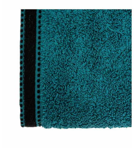 Green 5five Simply Smart premium cotton bath towel, 70x130 cm, soft and absorbent for home and kitchen use.