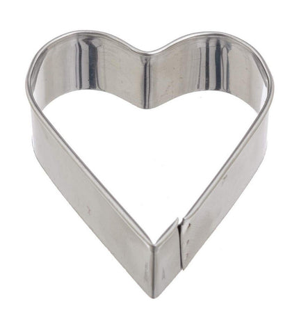 Secret de Gourmet 8-piece cookie cutter set for baking, featuring various shapes for creative cookie designs.