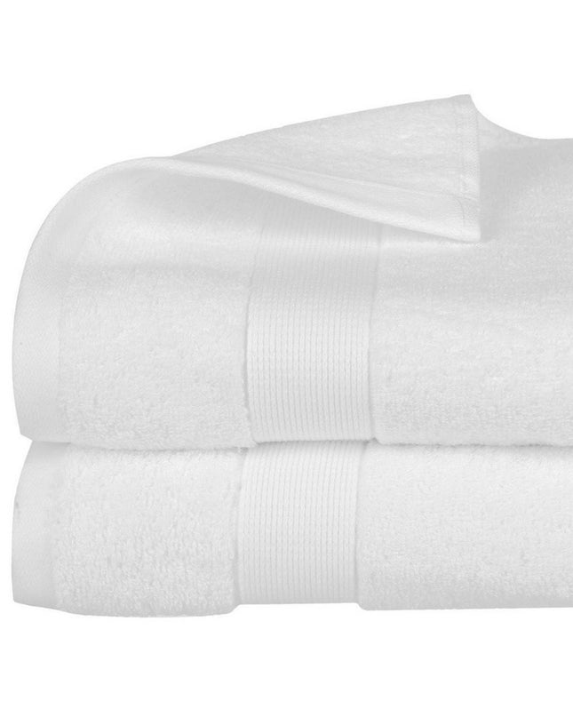 White Atmosphera cotton bath towel, 70x130 cm, 450 g/m², showing soft fabric and plush texture for bathroom use.
