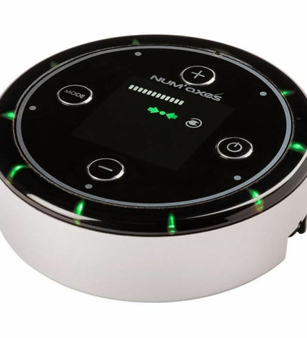 Num'Axes black anti-theft tracker device for dogs, compact and durable, designed for pet security and theft prevention.